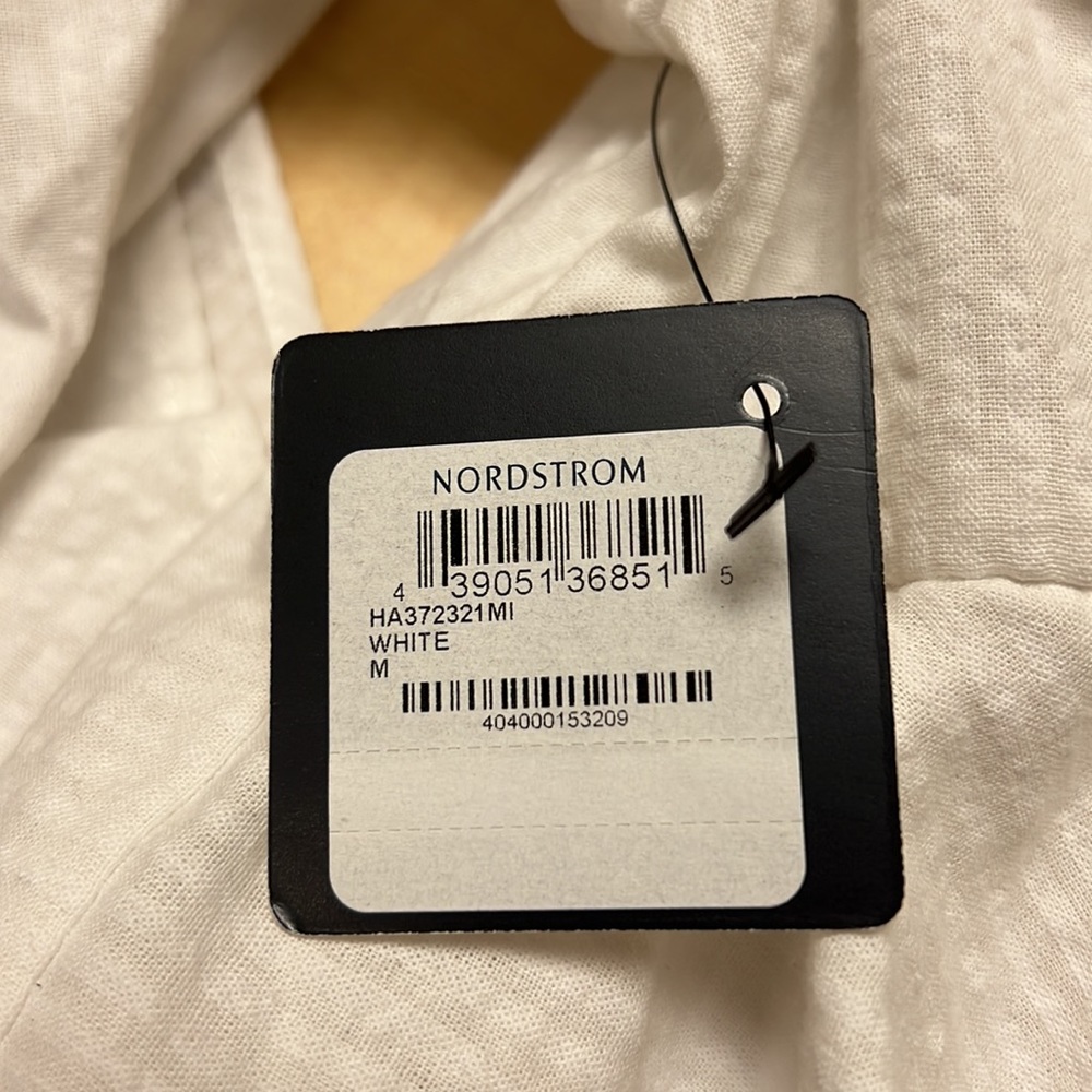 Halogen off the shoulder top, size‎ medium, NWT - Picture 12 of 15